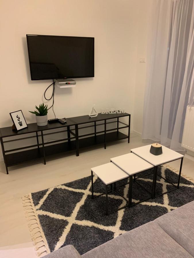 Zenit Apartman Buk Luaran gambar